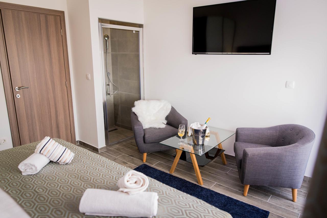 Lct Blue Lions Apartments ポドストラナ エクステリア 写真
