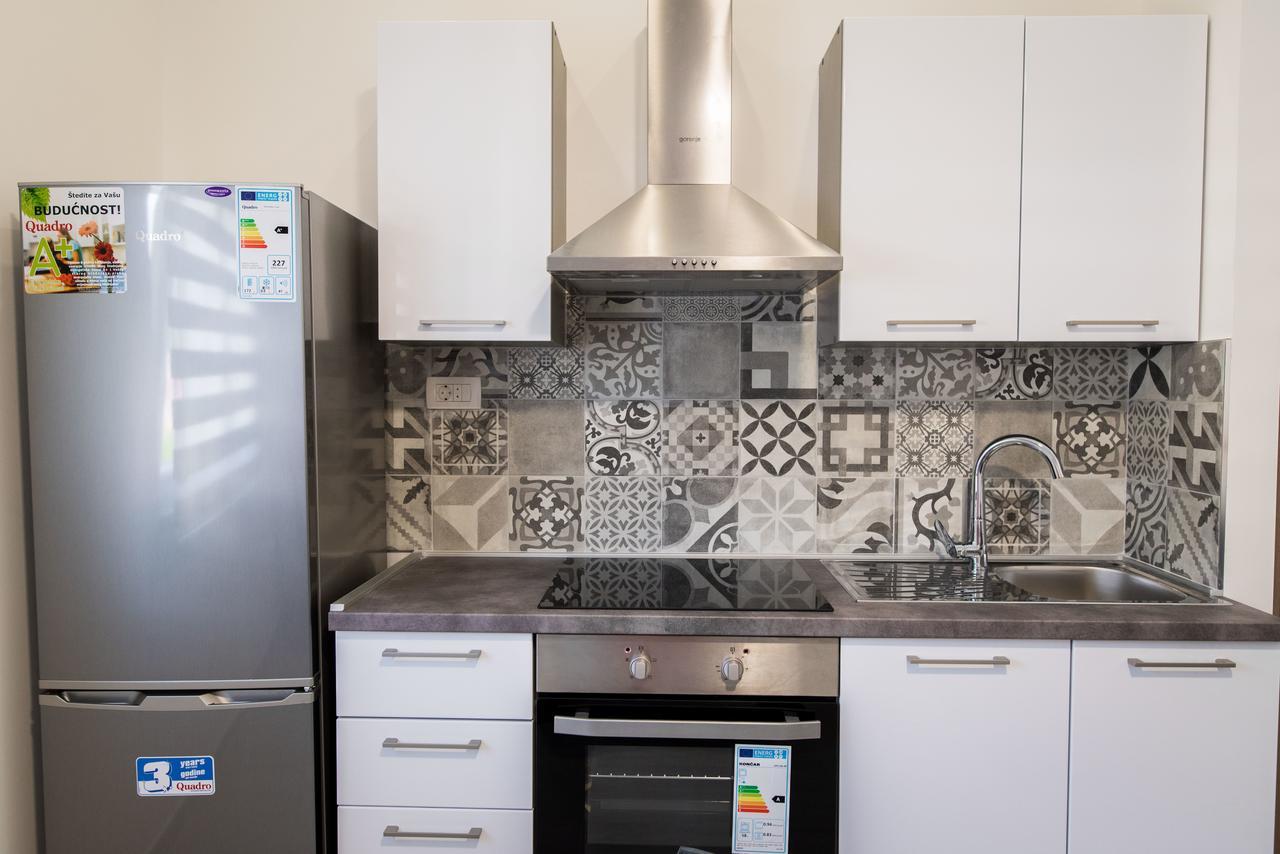 Lct Blue Lions Apartments ポドストラナ エクステリア 写真